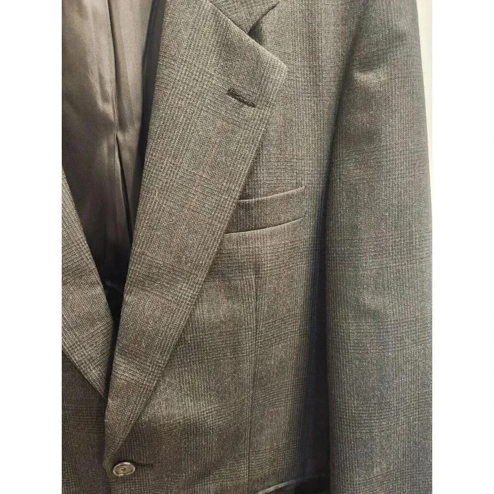 Vintage Burberry Men's Navy Blue Plaid 100% Pure Wool Blazer Sz 38 2 Button